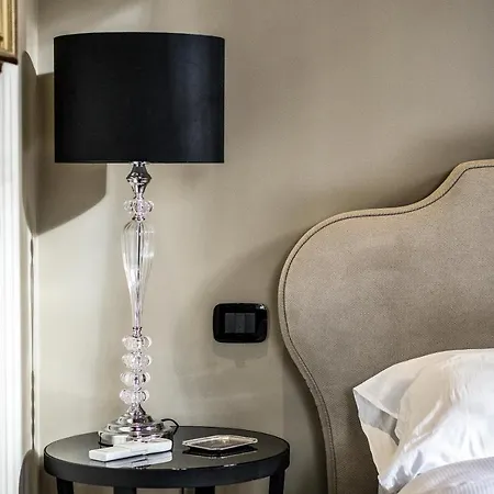 Apartment Carlo Goldoni Luxury Flat 3pax Wifi Milan